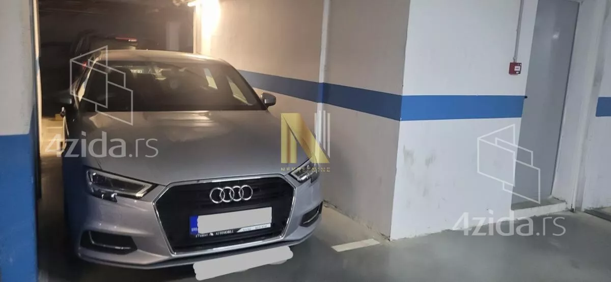 Garaža/Parking | 4zida