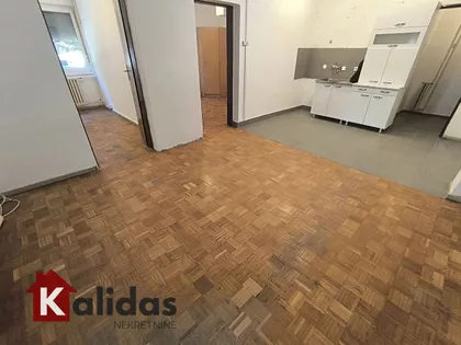 Železnička stanica | 4zida.rs
