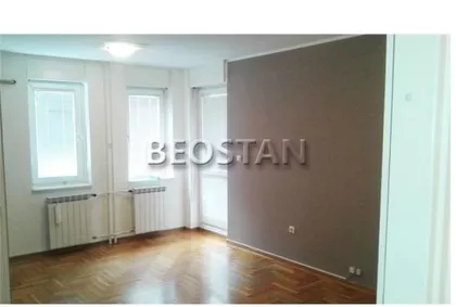 Klare Cetkin | 4zida.rs