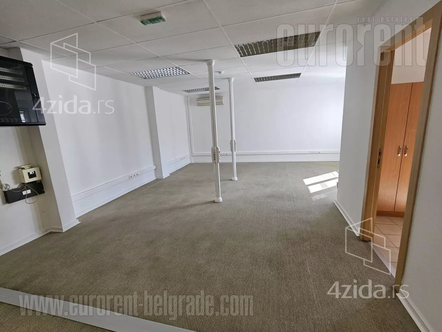 Poslovni prostor | 4zida
