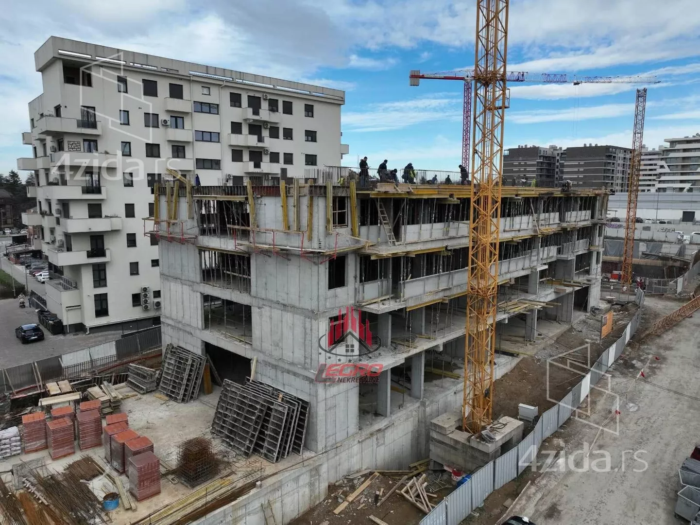 Dvoiposoban stan | 4zida