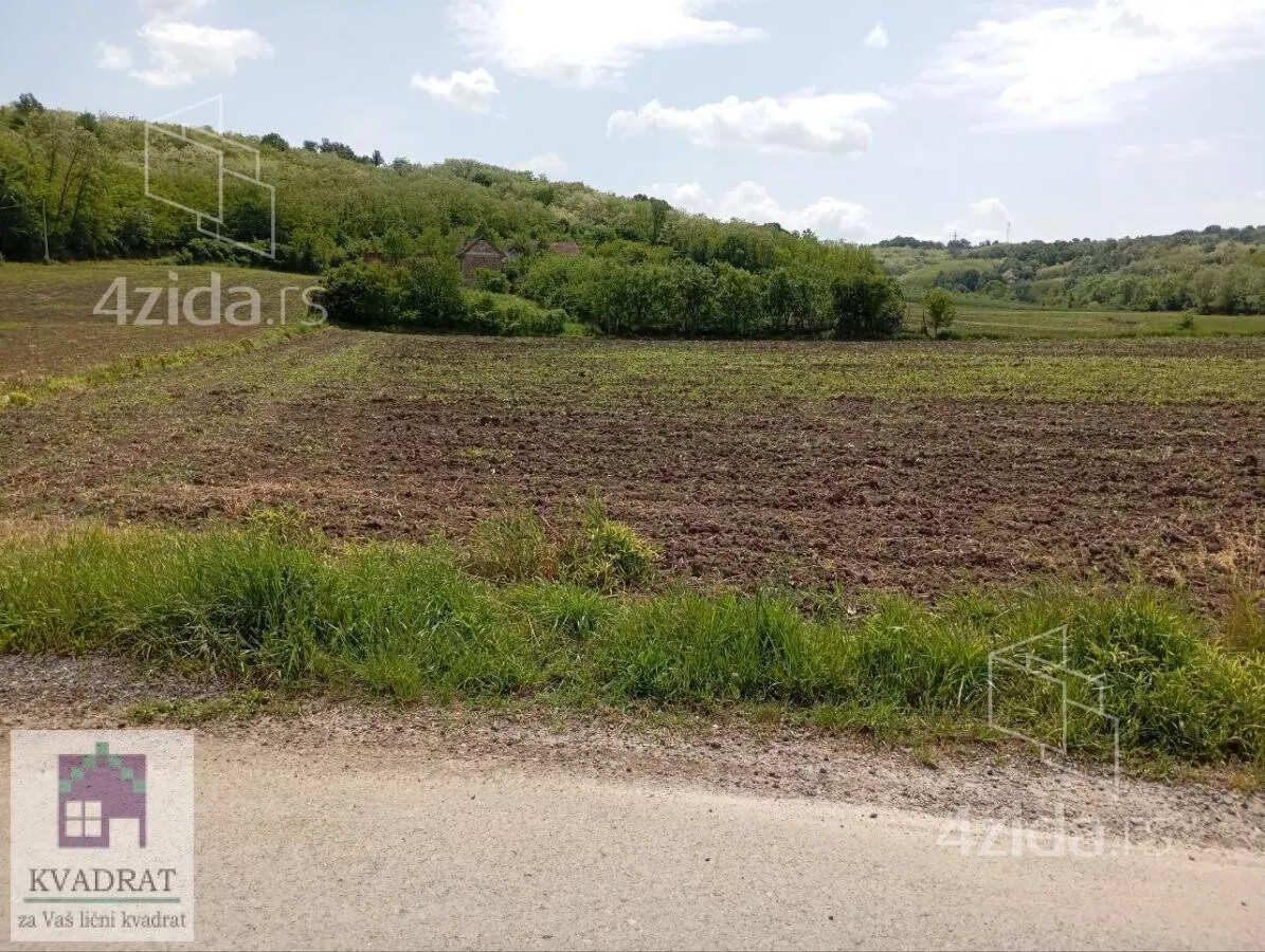 Plac | 4zida