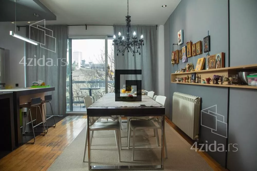 Petosoban stan | 4zida