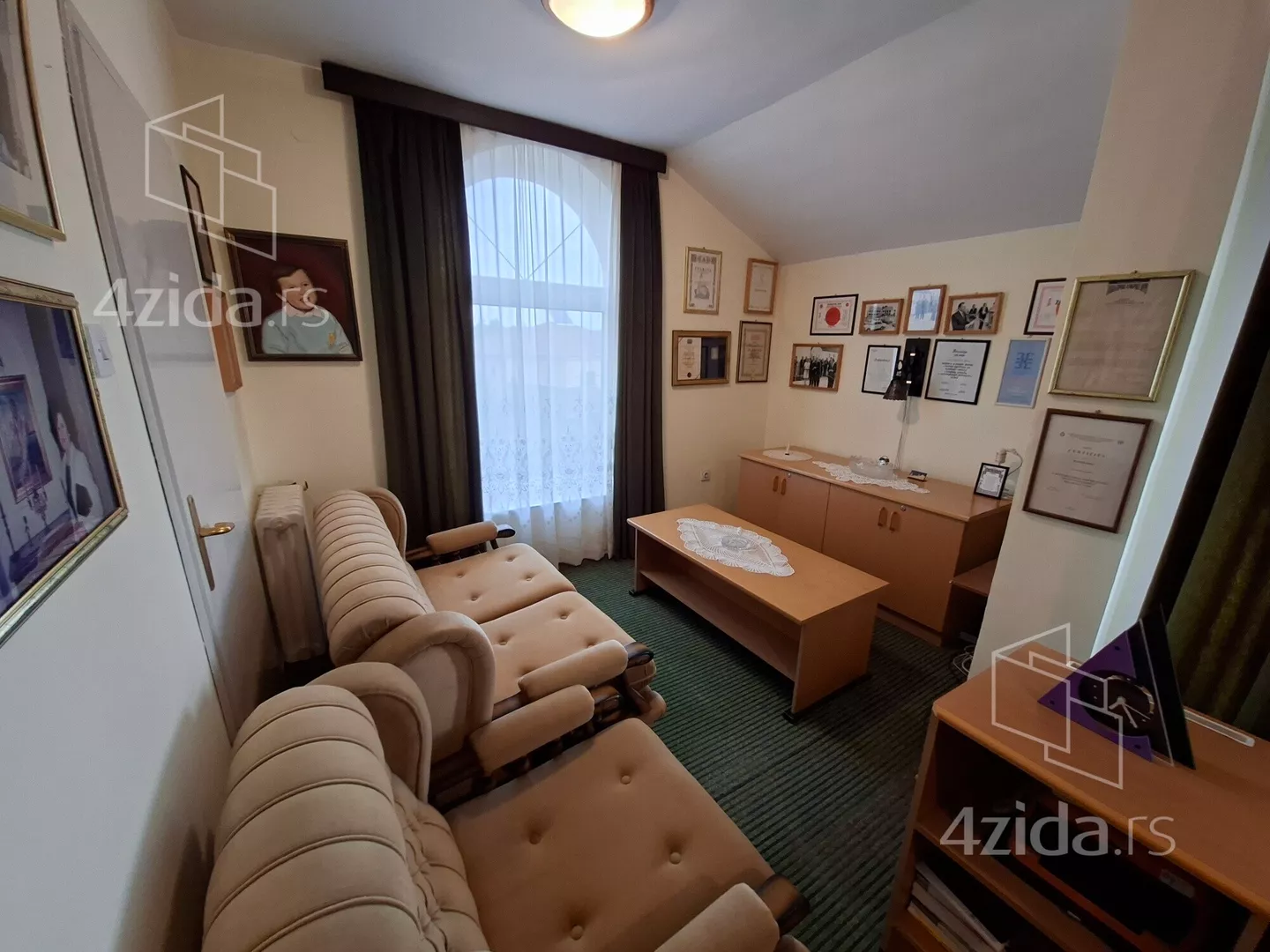 3-etažna kuća | 4zida