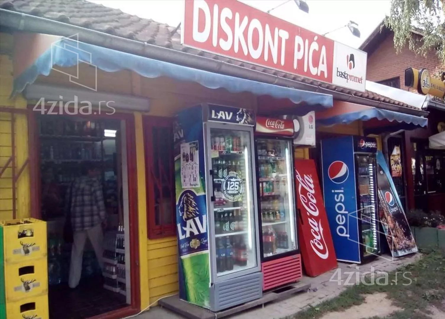 Lokal | 4zida