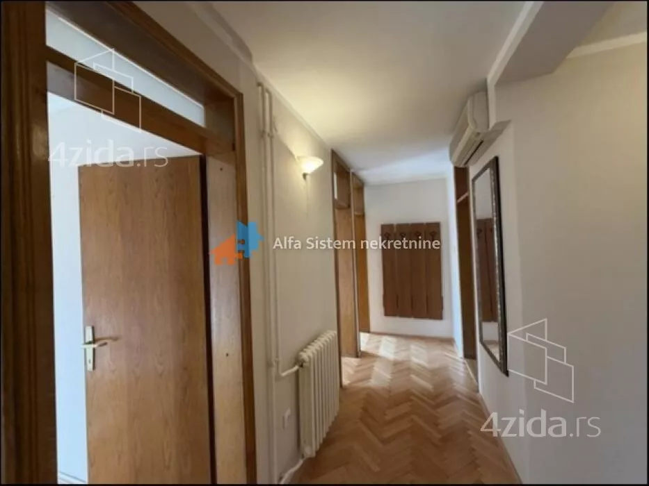 Kancelarija | 4zida