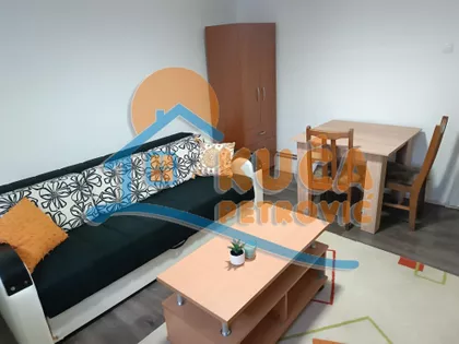 Nikole Uzunovića | 4zida.rs