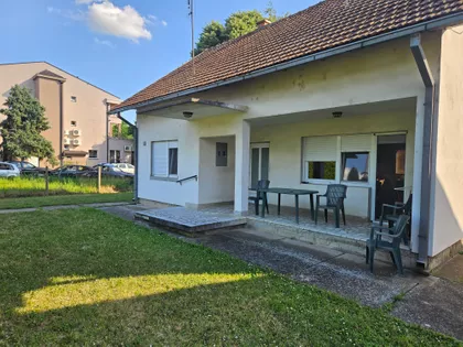 Jakovo | 4zida.rs