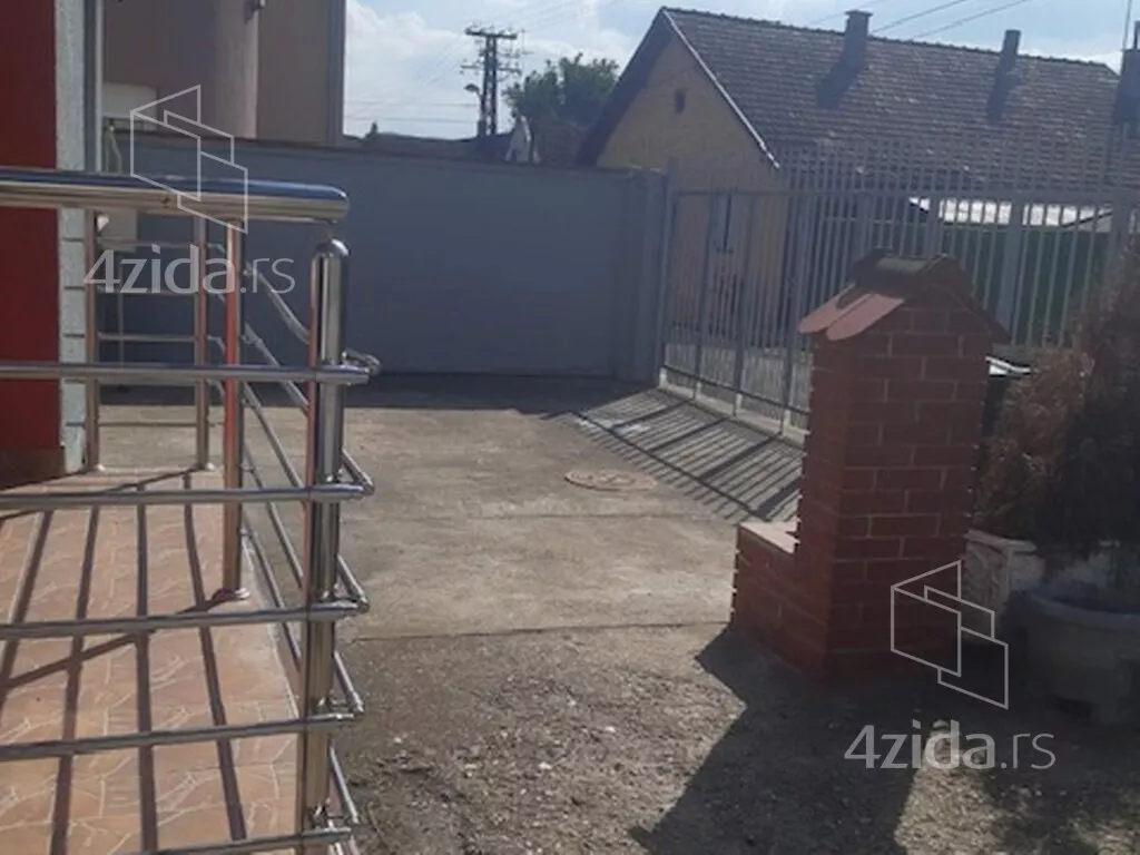 3-etažna kuća | 4zida