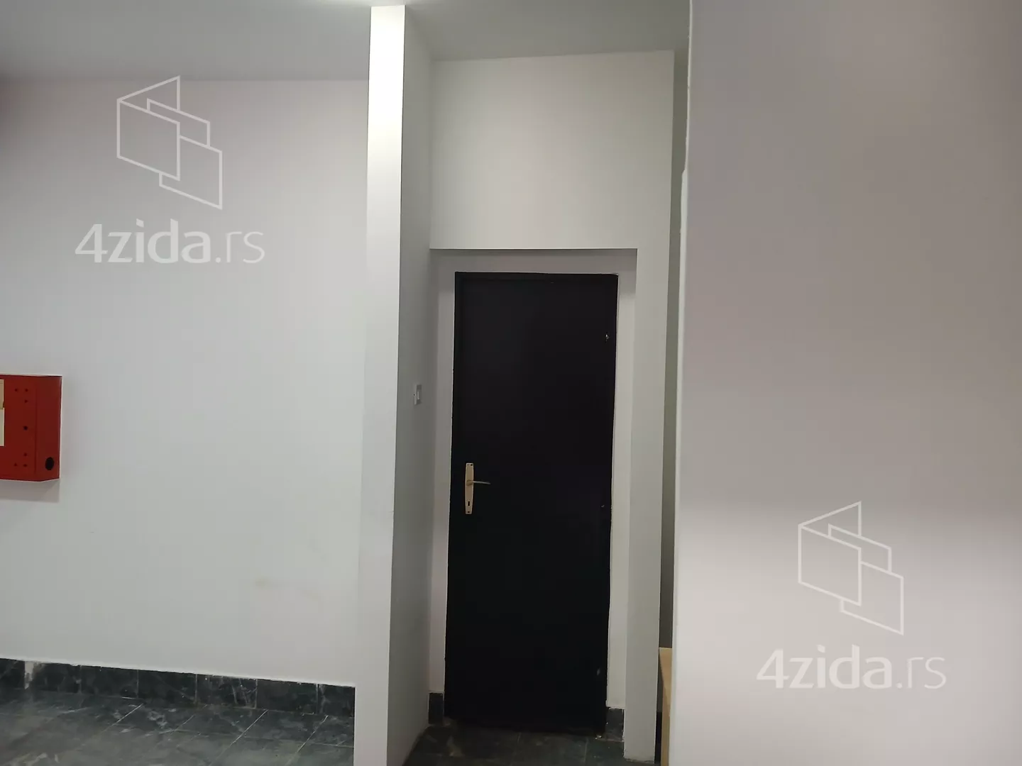Lokal | 4zida