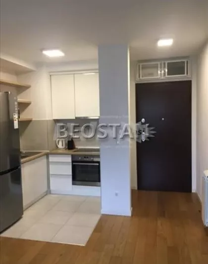 Urosa Martinovica | 4zida.rs