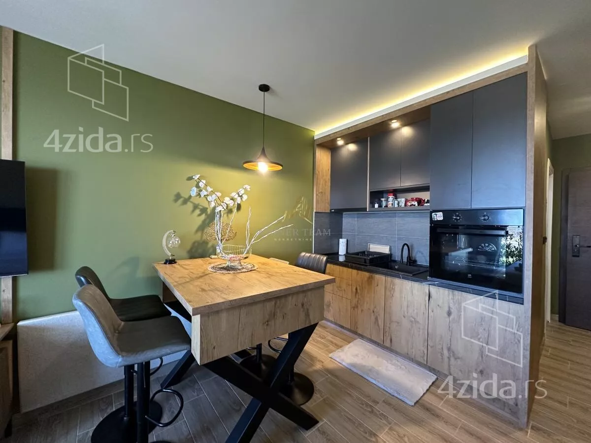Garsonjera | 4zida