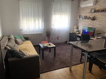 Adamovićevo Naselje | 4zida.rs
