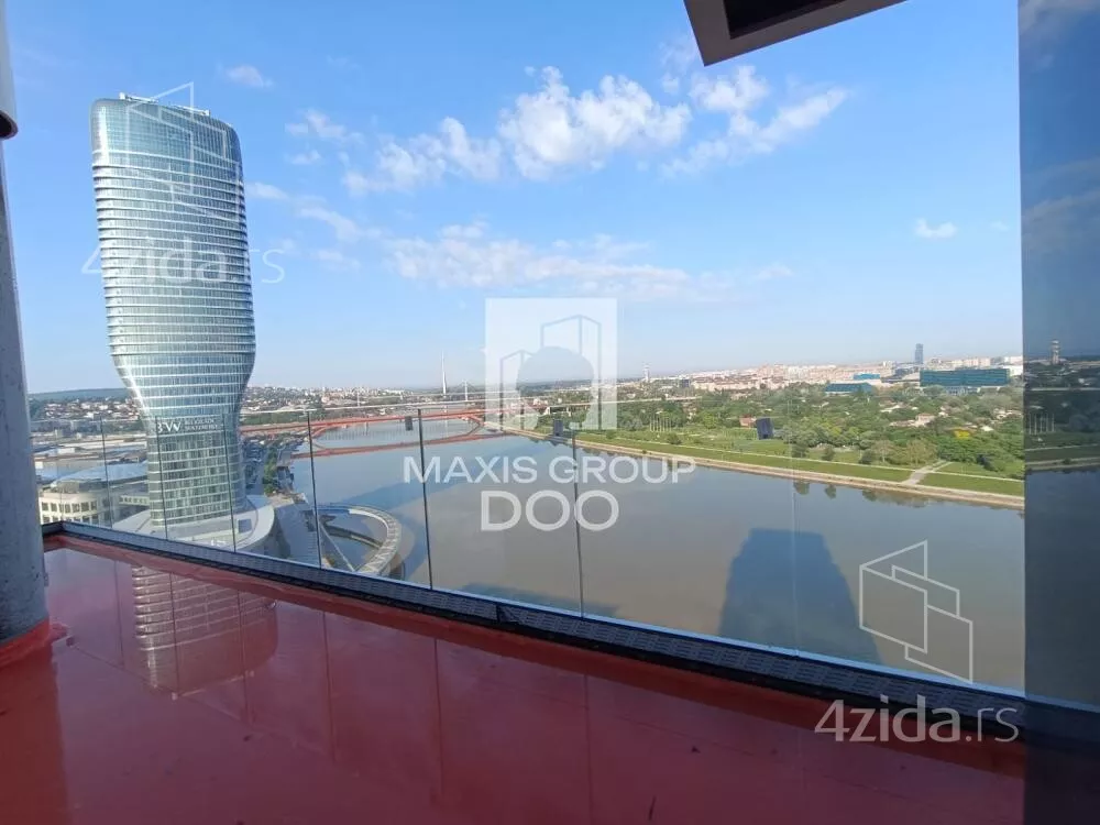 Četvoroiposoban stan | 4zida