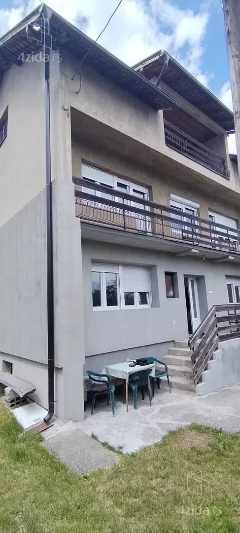 3-etažna kuća | 4zida