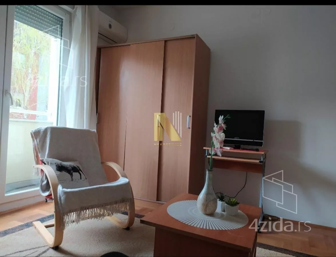 Garsonjera | 4zida