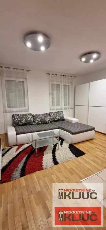 Bulevar Oslobođenja | 4zida.rs
