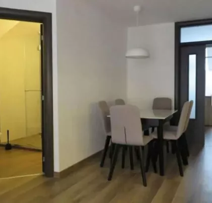 Kralja Petra 22 | 4zida.rs
