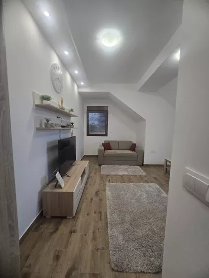 Jovanke Jeftanović | 4zida.rs