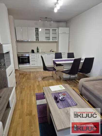 Novi Sad - Centar | 4zida.rs