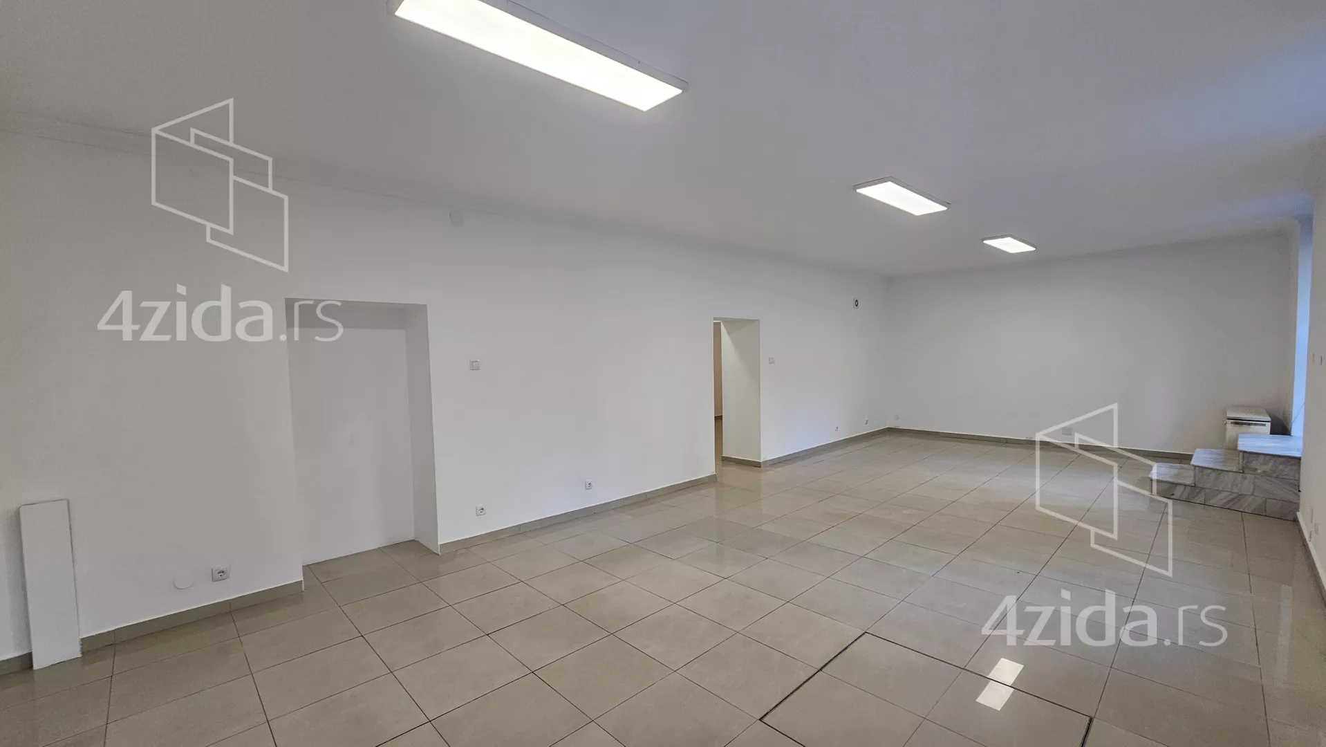 Poslovni prostor | 4zida