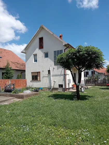 Vuka Karadžića | 4zida.rs