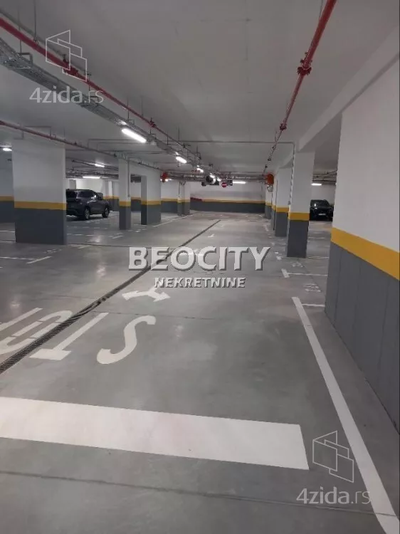 Garaža/Parking | 4zida