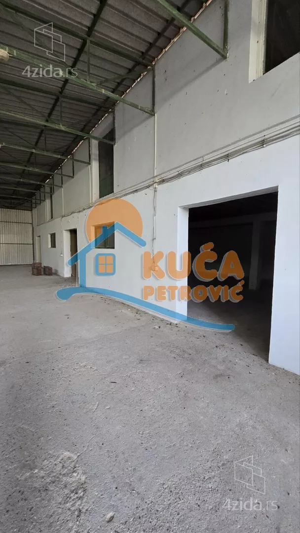 Lokal | 4zida