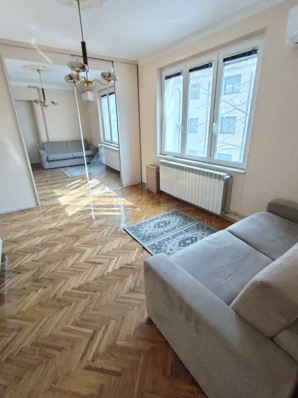 Vojvode Dobrnjca | 4zida.rs