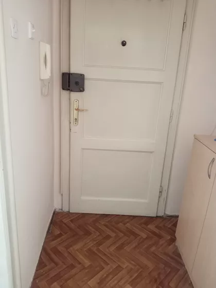 Hilandarska 1 | 4zida.rs