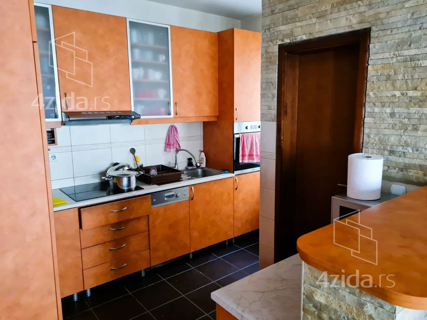 3-etažna kuća | 4zida