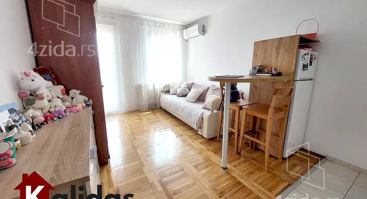 Garsonjera | 4zida
