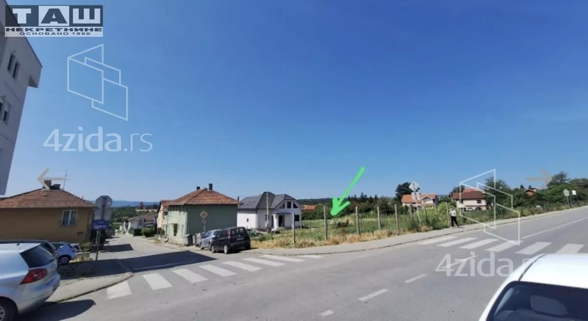 Plac | 4zida