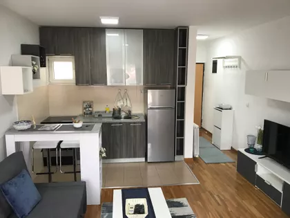 Mažuranićeva | 4zida.rs