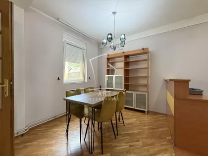 Prvomajska | 4zida.rs