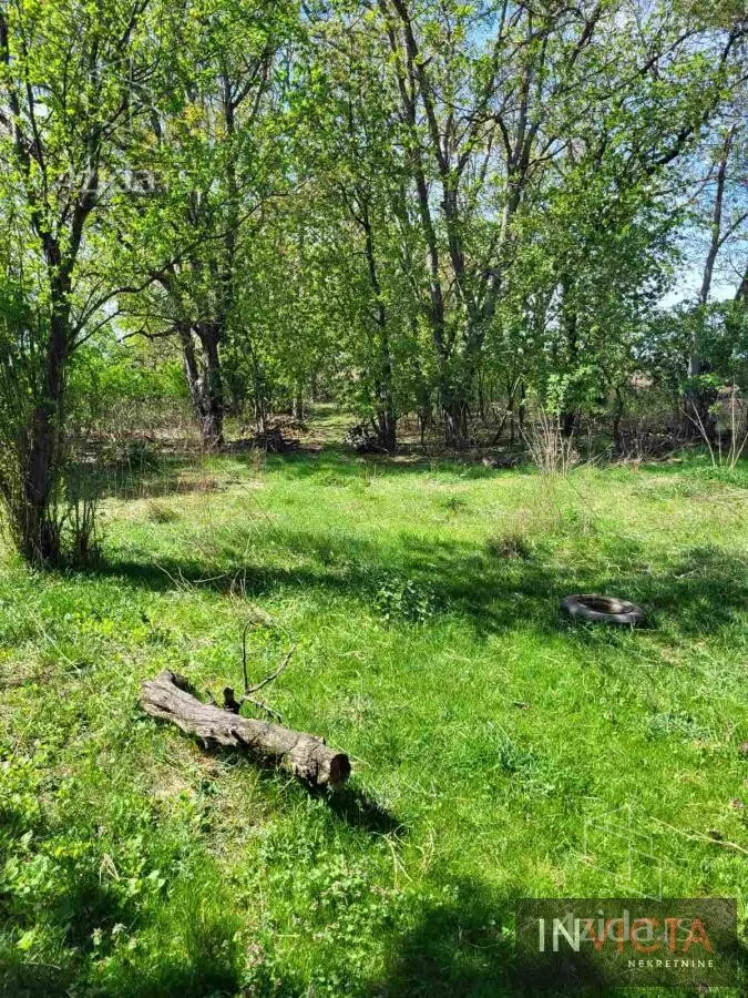 Poljoprivredno zemljište | 4zida