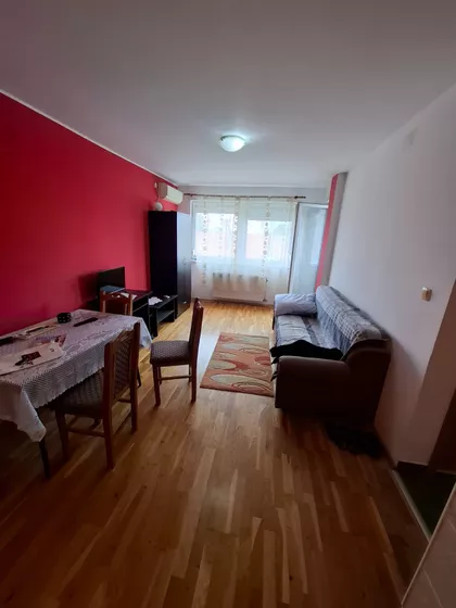Vojvode Petra Bojovića 23 | 4zida.rs