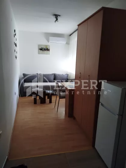 Obrenovićeva | 4zida.rs