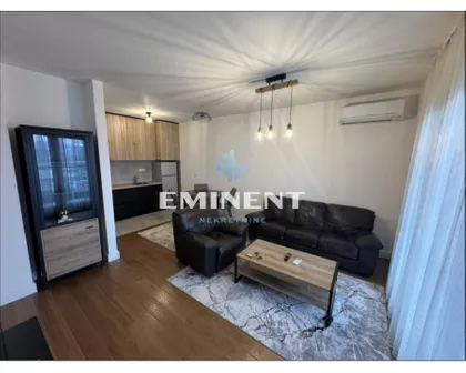 Višnjička | 4zida.rs