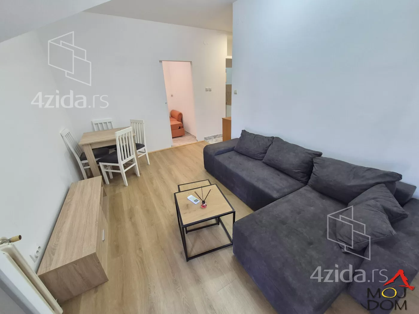 Jednoiposoban stan | 4zida
