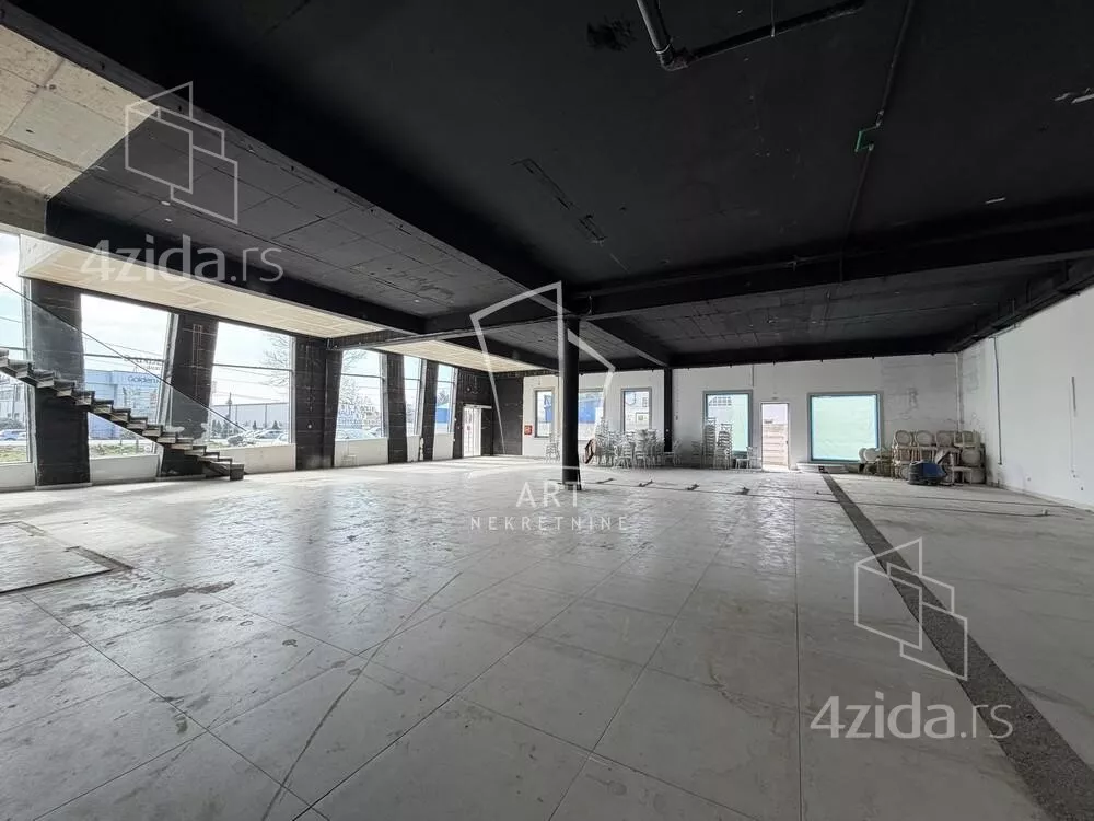 Poslovni prostor | 4zida