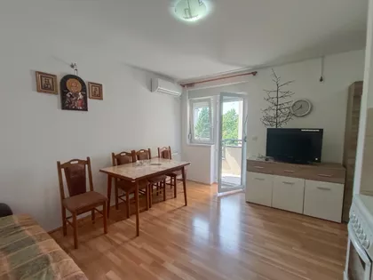 Braće Dirak bb | 4zida.rs