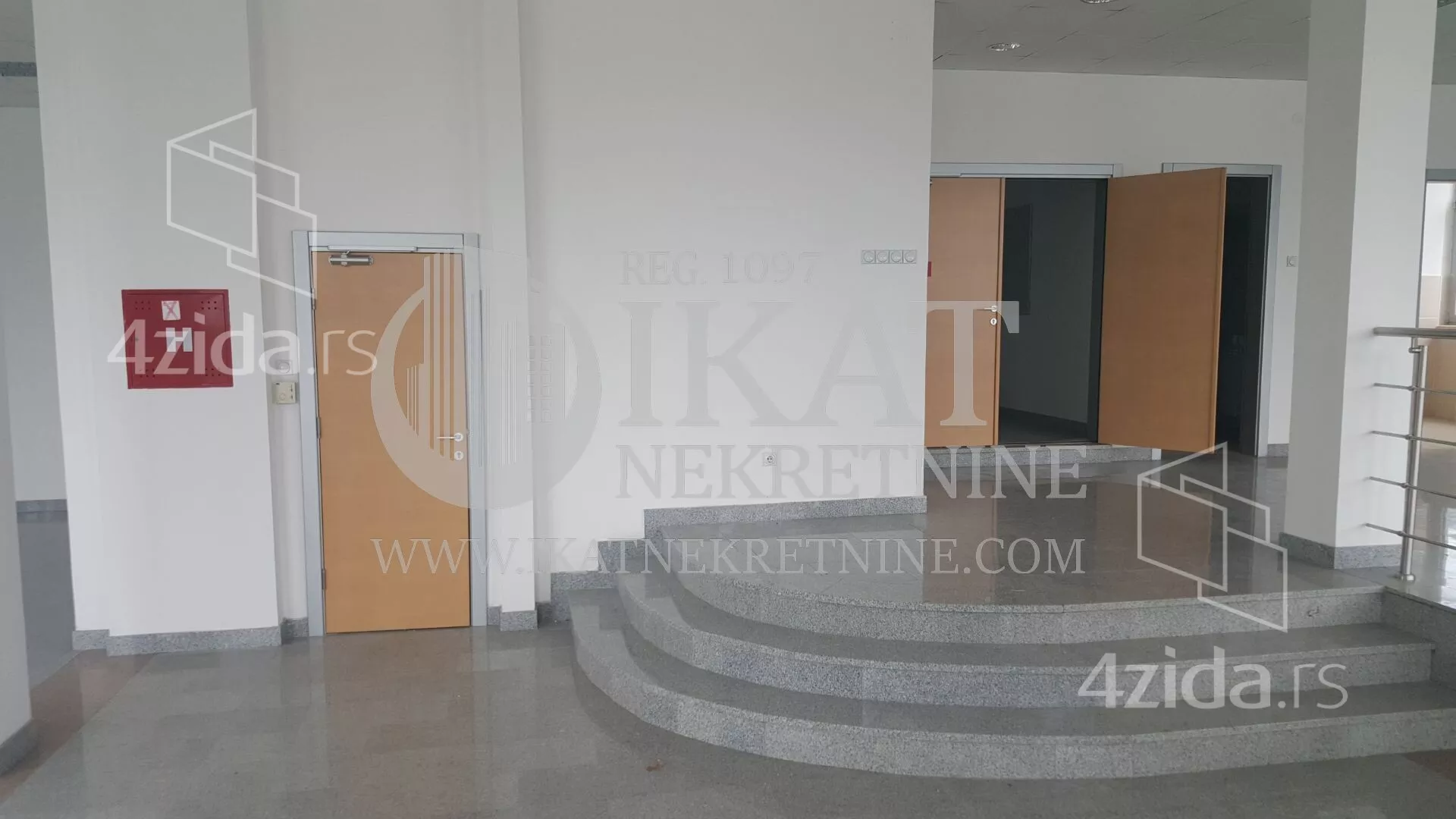 Poslovni prostor | 4zida
