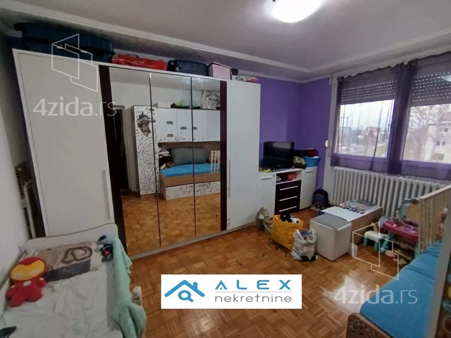 Jednoiposoban stan | 4zida