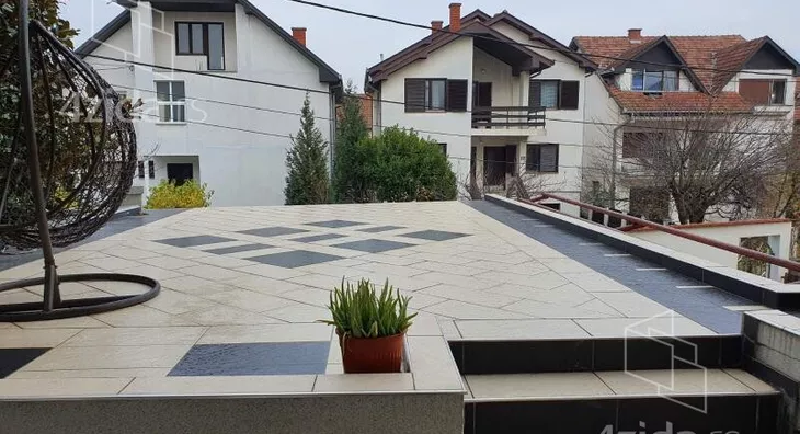 Kuća | 4zida