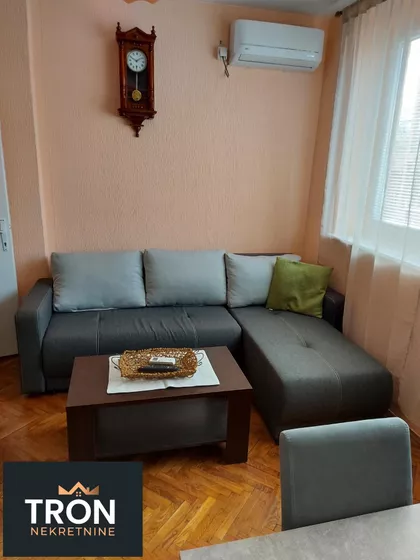 Nemanjina | 4zida.rs