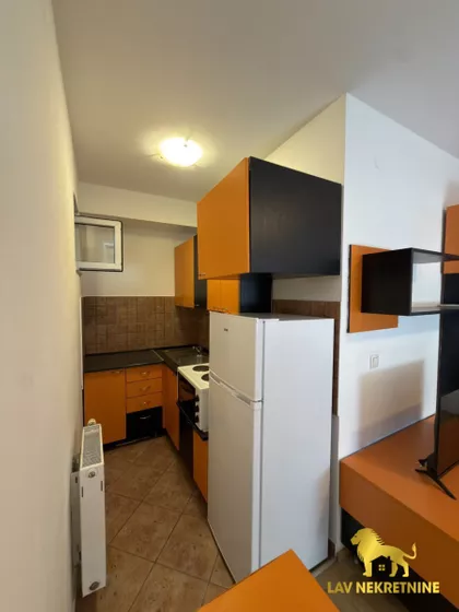 VOJVODE ŠUPLJIKCA | 4zida.rs
