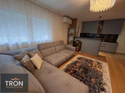 Gradske lokacije | 4zida.rs