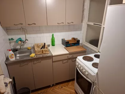 Segedinski Put 17 | 4zida.rs