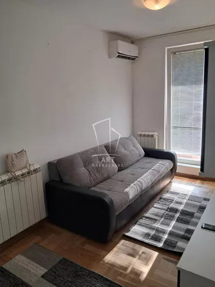 Mirijevsko Brdo | 4zida.rs